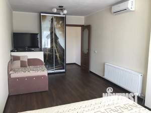 Дом 38м², 2-этажный, посуточно,