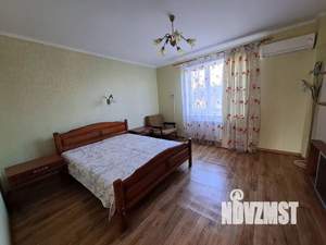 Дом 100м², 2-этажный, посуточно,