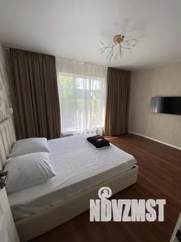 Дом 60м², 2-этажный, посуточно,