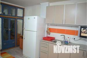 Дом 25м², 3-этажный, посуточно,