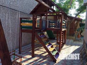 Дом 200м², 2-этажный, посуточно,