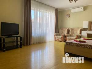 Дом 48м², 2-этажный, посуточно,