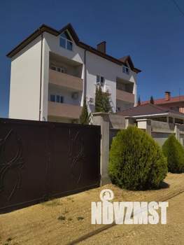 Дом 220м², 3-этажный, посуточно,