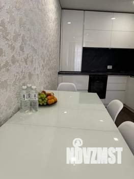 Дом 155м², 2-этажный, посуточно,