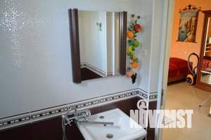 Дом 33м², 2-этажный, посуточно,