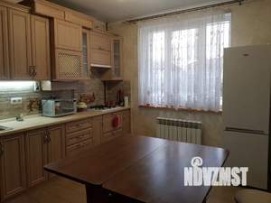 Дом 120м², 3-этажный, посуточно,