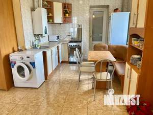 Дом 85м², 3-этажный, посуточно,