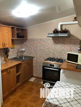 Дом 50м², 2-этажный, посуточно,