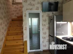 Дом 38м², 2-этажный, посуточно,