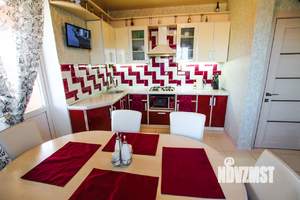 Дом 200м², 2-этажный, посуточно,