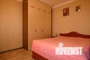 Дом 80м², 1-этажный, посуточно,