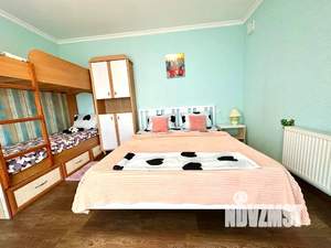 Дом 125м², 2-этажный, посуточно,