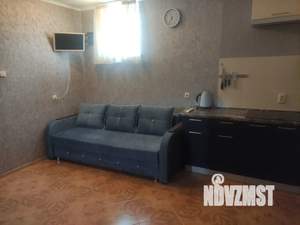 Дом 50м², 2-этажный, посуточно,