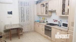 Таунхаус 70м², 3-этажный, на длительный срок,