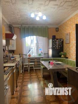 Дом 203м², 2-этажный, участок 4 сот.