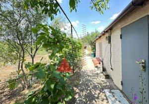 Дом 16м², 1-этажный, участок 7 сот.