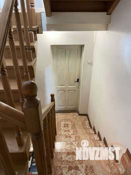 Дом 202м², 2-этажный, участок 6 сот.