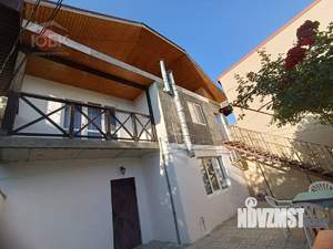 Дом 210м², 3-этажный, участок 1 сот.