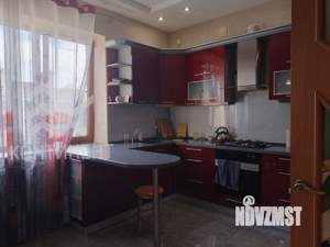 Дом 250м², 2-этажный, участок 6 сот.