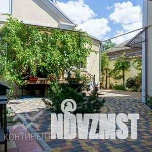 Дом 171м², 2-этажный, участок 4 сот.