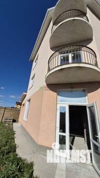 Дом 420м², 3-этажный, участок 15 сот.