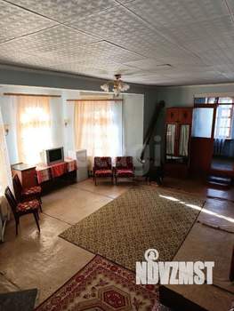 Дом 241м², 3-этажный, участок 6 сот.