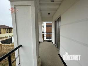 Коттедж 220м², 2-этажный, участок 6 сот.