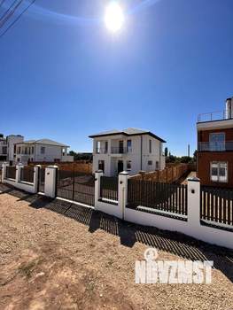 Дом 192м², 2-этажный, участок 6 сот.