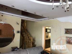 Дом 332м², 3-этажный, участок 9 сот.