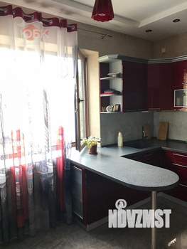 Дом 250м², 2-этажный, участок 6 сот.