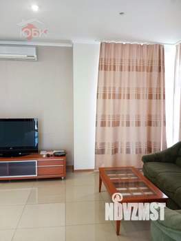 Коттедж 238м², 2-этажный, участок 4 сот.