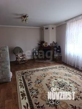 Дом 326м², 3-этажный, участок 15 сот.