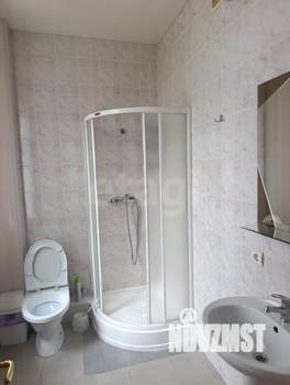 Дом 326м², 3-этажный, участок 15 сот.