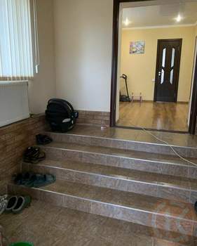 Дом 194м², 1-этажный, участок 6 сот.