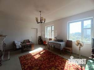 Дом 192м², 3-этажный, участок 6 сот.