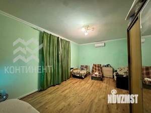 Дом 196м², 3-этажный, участок 6 сот.