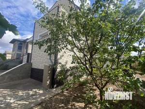 Дом 186м², 3-этажный, участок 6 сот.