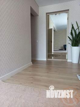 Дом 180м², 2-этажный, участок 6 сот.