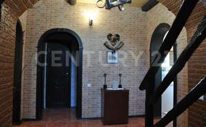 Дом 226м², 2-этажный, участок 6 сот.