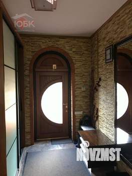 Дом 250м², 2-этажный, участок 6 сот.