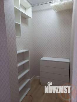 Дом 180м², 2-этажный, участок 6 сот.