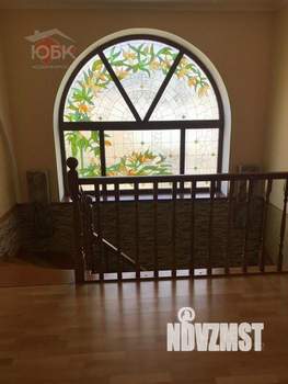 Дом 250м², 2-этажный, участок 6 сот.