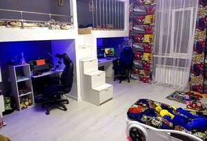 Дом 100м², 2-этажный, участок 0 сот.