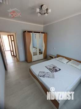 Дом 210м², 3-этажный, участок 1 сот.