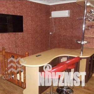 Дом 100м², 2-этажный, участок 2 сот.