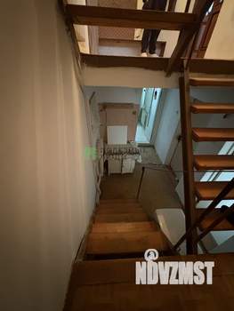 Дом 240м², 3-этажный, участок 6 сот.