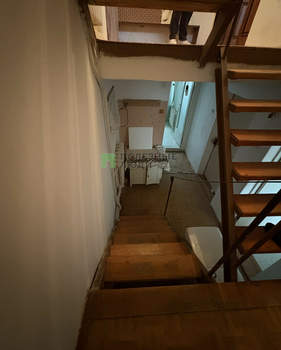 Дом 240м², 3-этажный, участок 6 сот.