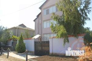 Дом 307м², 3-этажный, участок 6 сот.