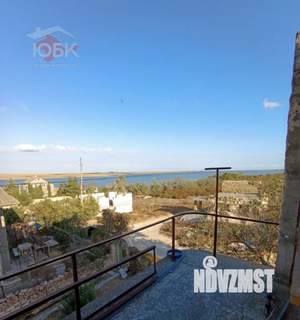 Дом 240м², 3-этажный, участок 6 сот.