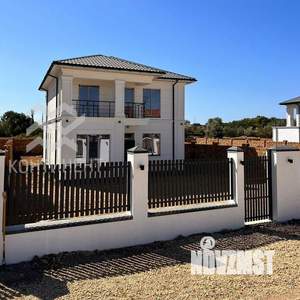 Дом 192м², 2-этажный, участок 6 сот.